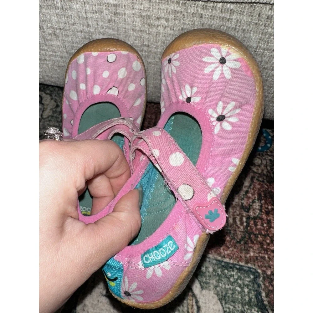 CHOOZE Goldie Youth‎ Girls Size 10 Shoes Pink floral Comfort Slip On Mary Jane